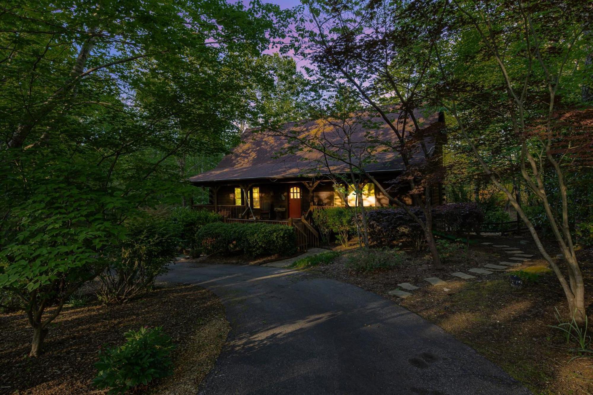 Lake Lure Oasis In The Woods W/ Hot Tub & More! Exterior photo